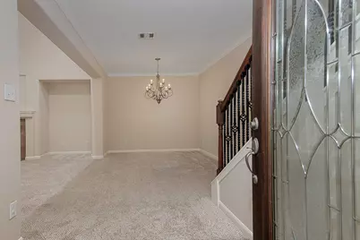 50 E Pipers Green, The Woodlands, TX 77382 - Photo 3
