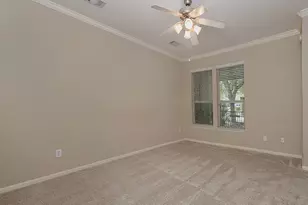50 E Pipers Green, The Woodlands, TX 77382 - Photo 13