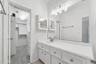 922 W Heights Hollow Ln, Houston, TX 77007 - Photo 21