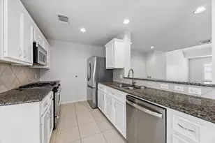 922 W Heights Hollow Ln, Houston, TX 77007 - Photo 11