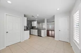 922 W Heights Hollow Ln, Houston, TX 77007 - Photo 15