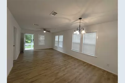 1010 Palestine Street, Conroe, TX 77301 - Photo 5