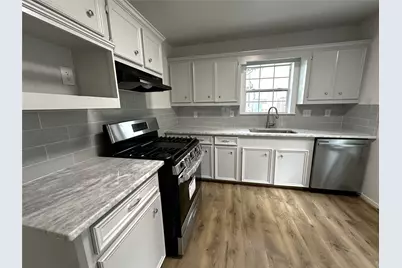 1010 Palestine Street, Conroe, TX 77301 - Photo 9