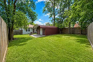 1010 Palestine St, Conroe, TX 77301 - Photo 21