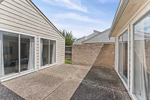 11535 Ella Lee Ln, Houston, TX 77077 - Photo 9