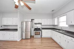 6 Jenkins St, Houston, TX 77003 - Photo 29