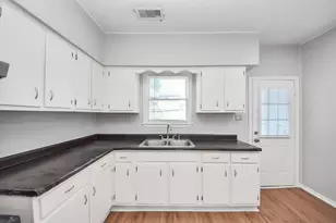 6 Jenkins St, Houston, TX 77003 - Photo 21