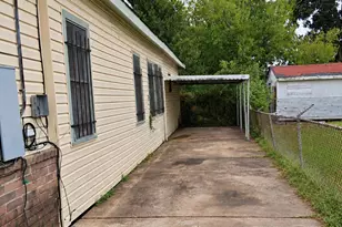 4207 Rand St, Houston, TX 77026 - Photo 13