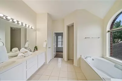 11011 Hunting Path Court, Houston, TX 77065 - Photo 23