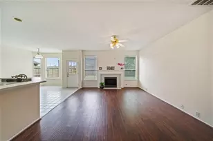 11011 Hunting Path Ct, Houston, TX 77065 - Photo 5