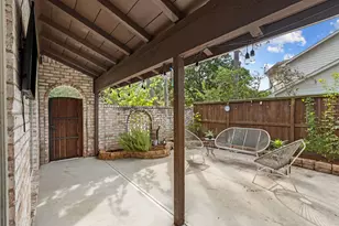 315 Greenpark Dr, Houston, TX 77079 - Photo 3