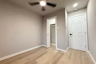 3268 Holman St, Houston, TX 77004 - Photo 9