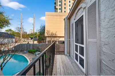 5338 Brownway Street #B19, Houston, TX 77056 - Photo 35