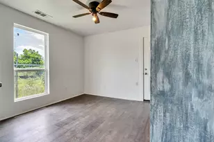 5603 N Wayside Dr, Houston, TX 77028 - Photo 21