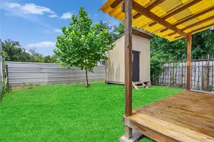 5603 N Wayside Dr, Houston, TX 77028 - Photo 27