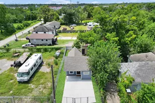 5603 N Wayside Dr, Houston, TX 77028 - Photo 33