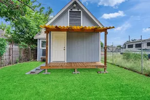 5603 N Wayside Dr, Houston, TX 77028 - Photo 25