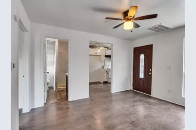 5603 N Wayside Drive, Houston, TX 77028 - Photo 5