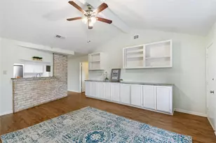 759 Carlingford Ln, Houston, TX 77079 - Photo 3