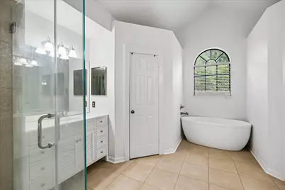 96 Eagle Rock Circle, The Woodlands, TX 77381 - Photo 15