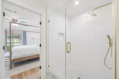 14723 Chadbourne Drive, Houston, TX 77079 - Photo 19