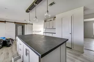 6008 County Rd 401, Grandview, TX 76050 - Photo 9