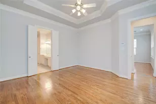 3207 Holly Crossing Dr, Houston, TX 77042 - Photo 19