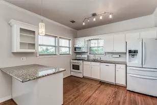 113 W 5th St, Houston, TX 77007 - Photo 11