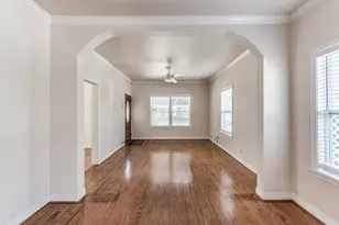 113 W 5th St, Houston, TX 77007 - Photo 9