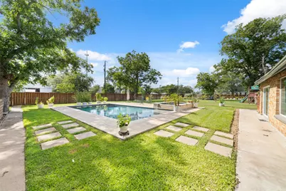 401 E Main Street, Weimar, TX 78962 - Photo 25