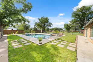 401 E Main St, Weimar, TX 78962 - Photo 25