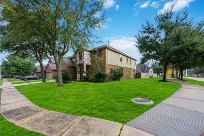 26049 Kingshill Drive, Kingwood, TX 77339 - Photo 3