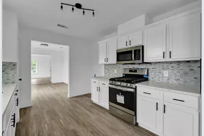 5306 Avenue M 1/2, Galveston, TX 77551 - Photo 17