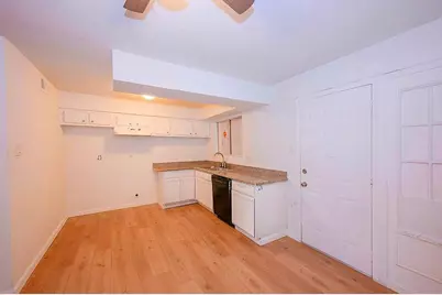 12048 Beechnut Street, Houston, TX 77072 - Photo 7