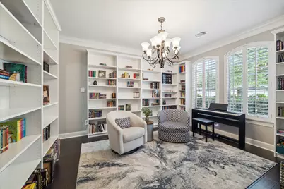 15718 Starcreek Lane, Houston, TX 77044 - Photo 9