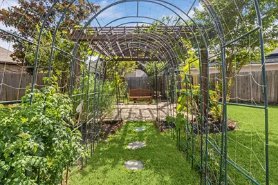 15718 Starcreek Lane, Houston, TX 77044 - Photo 35