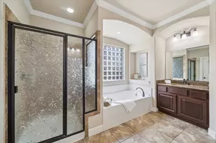 15718 Starcreek Ln, Houston, TX 77044 - Photo 3