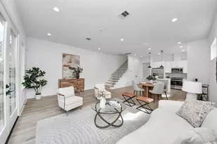 2305 Maury St, Houston, TX 77026 - Photo 29