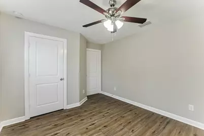 7411 Quiet River Lane, Pearland, TX 77581 - Photo 15