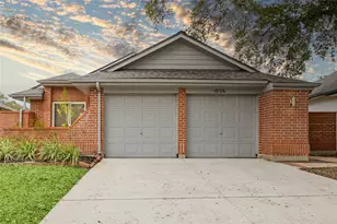 16106 Golden Sands Dr, Houston, TX 77095 - Photo 15