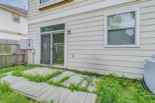 8115 Barnes Ridge Ln, Houston, TX 77072 - Photo 23