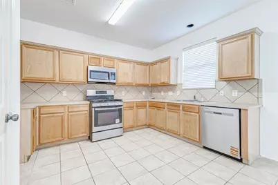 8115 Barnes Ridge Lane, Houston, TX 77072 - Photo 7