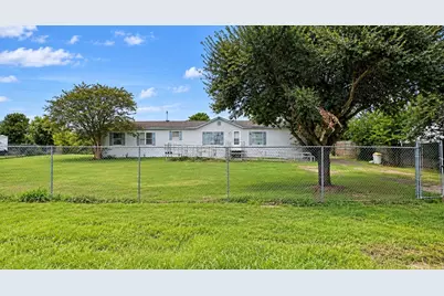 6710 Trail Loop W, Rosharon, TX 77583 - Photo 3