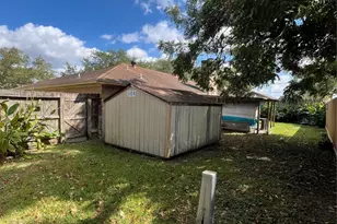 10510 Sagebluff Dr, Houston, TX 77089 - Photo 9