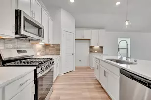 969 Garden Path Dr, Willis, TX 77378 - Photo 31