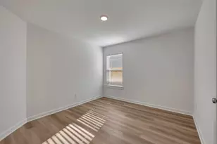 969 Garden Path Dr, Willis, TX 77378 - Photo 25