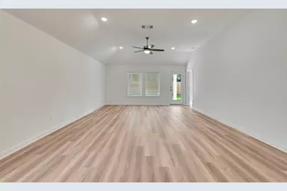 969 Garden Path Drive, Willis, TX 77378 - Photo 3