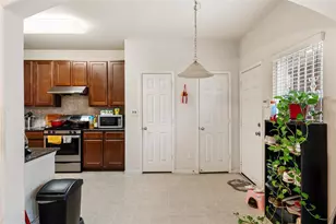 7255 Autumn Sun Dr, Houston, TX 77083 - Photo 7