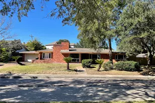 3510 N Braeswood Blvd, Houston, TX 77025 - Photo 3