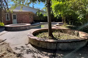 3510 N Braeswood Blvd, Houston, TX 77025 - Photo 9